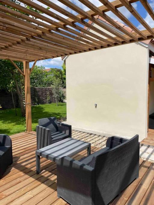 Petite Maison Avec Jardin Au Calme ฟลัวแรค ภายนอก รูปภาพ