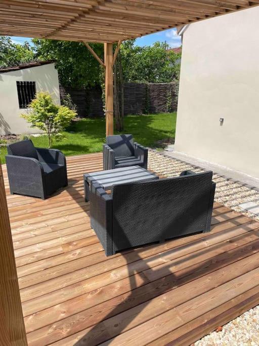 Petite Maison Avec Jardin Au Calme ฟลัวแรค ภายนอก รูปภาพ